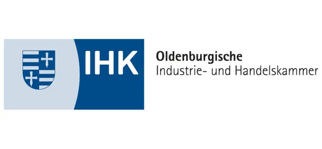 Logo der Oldenburgischen Industrie- und Handelskammer: links ein blaues Wappenschild, daneben weiße Buchstaben »IHK« auf dunkelblauem Feld und rechts der Schriftzug Oldenburgische Industrie- und Handelskammer.